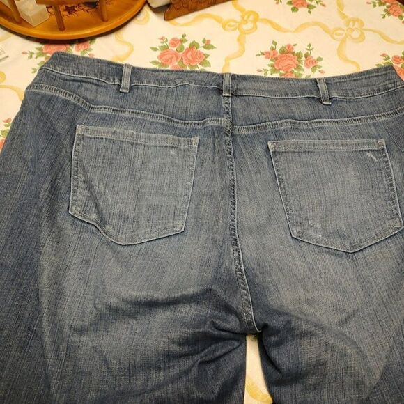 Lane Bryant Distressed Straight Leg Jeans Size Women's 22 - Picture 4 of 4